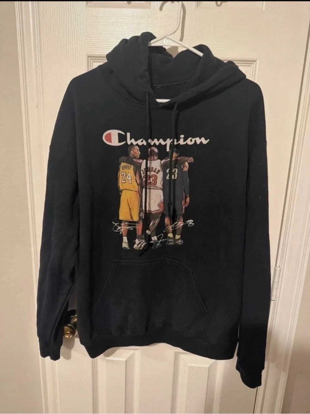 Champion Men’s Black Graphic Hoodie Sweater - NBA Legends Print